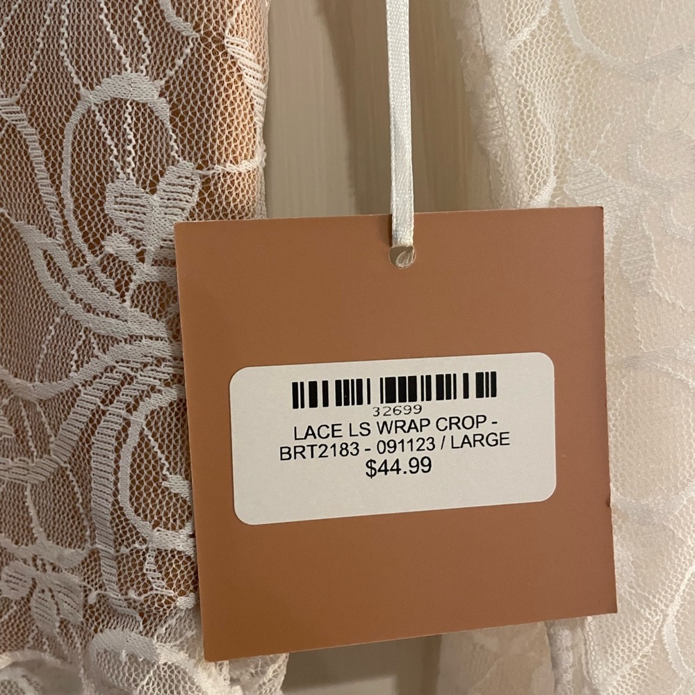 NWT BAILEY ROSE lace wrap crop L - Picture 5 of 5